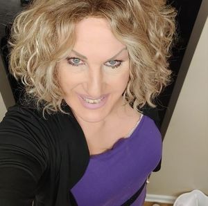 Meet your Posher, Dianna